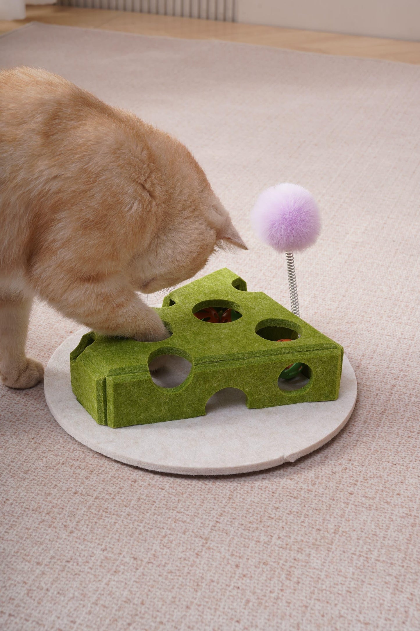 Cat Puzzle Toy Box with Ball and Spring Wand, Suction Cup Base - Size Reference