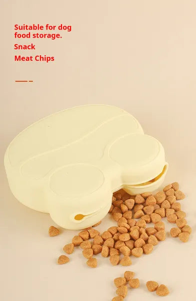 Silicone Dog Treat Pouch with Hanging Buckle, Food Grade Training Bag - Side Angle