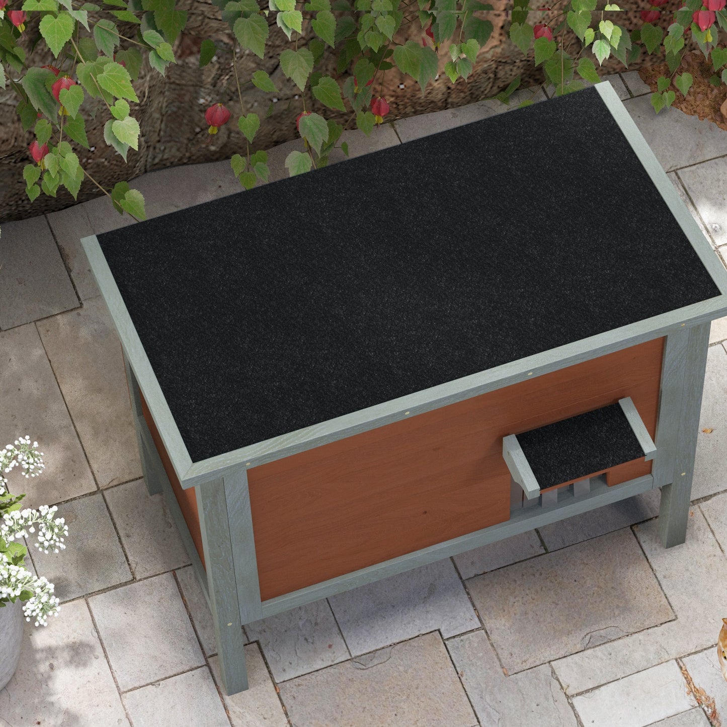 Outdoor Wooden Cat House with Removable Floor, Brown - Features and Details